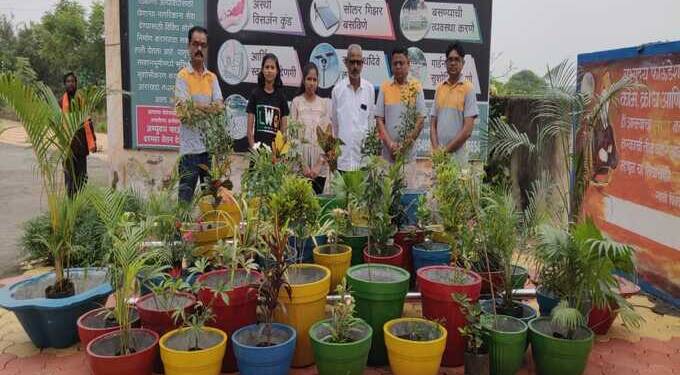 Patur Umale family's