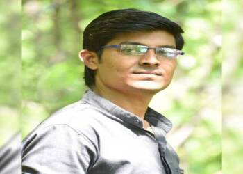 рдкрдВрдХрдЬ рд╕реБрд░реЗрд╢ рдкреЛрд╣рд░реЗ