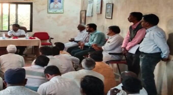बोर्डी ग्रामपंचायतला जिल्हा कृषी अधिक्षक खोत यांची भेट