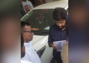 рдЙрдореЗрд╢ рд╕реБрд░реЗрд╢рд░рд╛рд╡ рдЗрдВрдЧрд│реЗ