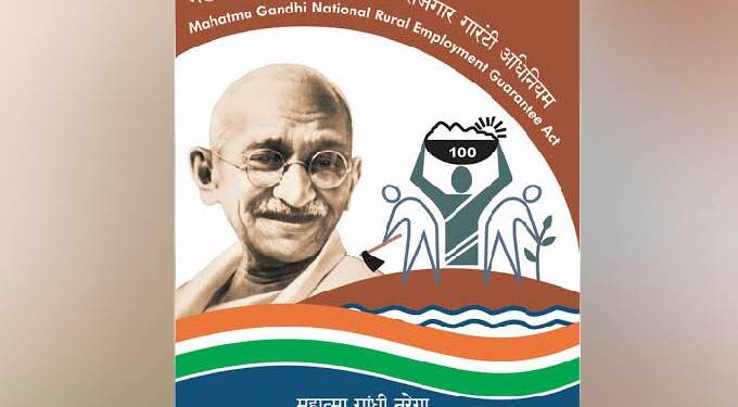 विधीमंडळाच्या रोजगार हमी योजना समितीचा जिल्हा दौरा