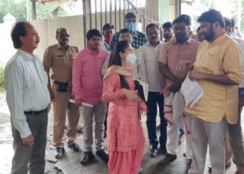 रस्तांची पाहणी - बच्चू कडू