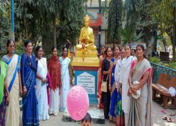 рдкрд░рд┐рд╡рд░реНрддрди рд╕реНрд╡рд╛рднрд┐рдорд╛рдиреА рд╕рдВрдШрдЯрдиреЗрдЪреНрдпрд╛ рд╡рддреАрдиреЗ рд╕реНрддреНрд░реА рдореБрдХреНрддреА рджрд┐рди рд╕рд╛рдЬрд░рд╛