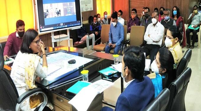 उपमुख्यमंत्री अजित पवार यांच्या बैठकीतील निर्णय: सन २०२२-२३ करीता जिल्ह्याच्या सर्वसाधारण योजनेच्या नियतव्ययात ५० कोटींची वाढ; दिव्यांग कल्याण योजनांसाठी ३१ रोजी मंत्रालयात स्वतंत्र बैठक