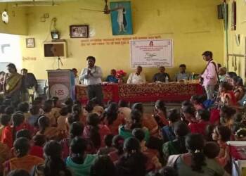 рд╕реНрд╡рд╛рддрдВрддреНрд░реНрдпрдЪреНрдпрд╛ рдЕрдореГрдд рдорд╣реЛрд╕реНрддрд╡реА рд╡рд░реНрд╖рд╛ рдирд┐рдорд┐рддреНрдд рдирд╛рдЧрд╛рд╕реНрд╡рд╛рдореА рд╕реНрдХреВрд▓ рдмреЛрд░реНрдбреА рдпреЗрдереЗ рд╕рд╛рд╡рд┐рддреНрд░реАрдмрд╛рдИ рдЬрдпрдВрддреА рд╕рд╛рдЬрд░реА….