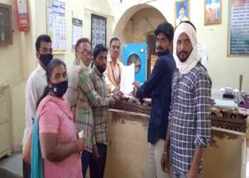 рдШрд░рдХреБрд▓ рдпреЛрдЬрдиреЗрдЪрд╛ рд▓рд╛рднрд╛рд╕рд╣ рдШрд░рдХреБрд▓ рдпрд╛рджрд┐рдд рдирд╛рд╡реЗ рд╕рд╛рдорд╛рд╡рд┐рд╖реНрдЯ рдХрд░рд╛, рдЙрдкрд╡рд┐рднрд╛рдЧреАрдп рдЕрдзрд┐рдХрд╛рд░реА рдпрд╛рдВрдирд╛ рдирд┐рд╡реЗрджрди