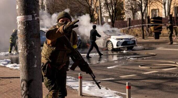 युक्रेन-पोलंड सीमेवर भारतीय विद्यार्थ्यांना मारहाण