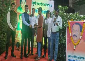 लतादीदी व बप्पी लहरी यांना संगीतमय श्रद्धांजली