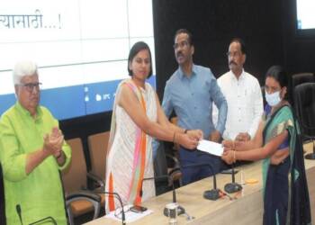 рдирд╛рдо рдлрд╛рдКрдВрдбреЗрд╢рдирдЪрд╛ рдЙрдкрдХреНрд░рдордГ рд╢реЗрддрдХрд░реА рдЖрддреНрдорд╣рддреНрдпрд╛рдЧреНрд░рд╕реНрдд рдХреБрдЯреБрдВрдмрд╛рдВрдирд╛ рдорджрддреАрдЪрд╛ рд╣рд╛рдд 109 рдорд╣рд┐рд▓рд╛рдВрдирд╛ 27 рд▓рдХреНрд╖ 25 рд╣рдЬрд╛рд░ рд░реБрдкрдпрд╛рдВрдЪреА рдЖрд░реНрдерд┐рдХ рдорджрдд