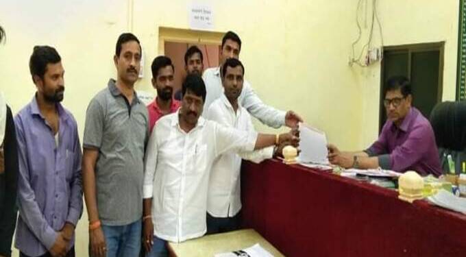 आकोट ग्रामीण रुग्नालयाचे ग्रहन सोडवा मनसेची मागणी