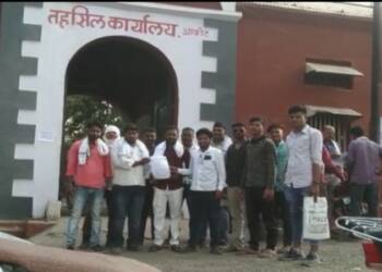 рдШрд░рдХреБрд▓ рдордВрдЬреБрд░рд╛рддреАрдЪреНрдпрд╛ рдирд╛рд╡рд╛рдЦрд╛рд▓реА рдирд╛рдЧрд░рд┐рдХрд╛рдВрдЪреА рд▓реВрдЯ рдХрд░рдгрд╛рд▒реНрдпрд╛ рджрд▓рд╛рд▓рд╛рд╡рд░ рдХрд╛рд░рд╡рд╛рдИ рдХрд░рд╛ рднрд╛рд░рд┐рдкрдЪреА рдорд╛рдЧрдгреА