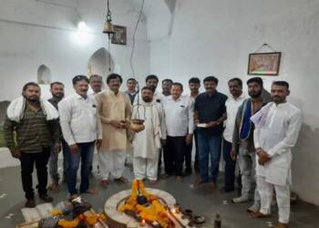 рдЖрдХреЛрдЯ рд╢рд╣рд░ рд╡ рддрд╛рд▓реБрдХреНрдпрд╛рдЪреНрдпрд╛ рд╡рддреАрдиреЗ рд╡рдВрдЪрд┐рдд рдмрд╣реБрдЬрди рдЖрдШрд╛рдбреА рдЪрд╛ рддрд┐рд╕рд░рд╛ рд╡рд░реНрдзрд╛рдкрди рджрд┐рди рдореЛрдардпрд╛ рдЙрддреНрд╕рд╛рд╣рд╛рдд рд╕рд╛рдЬрд░рд╛