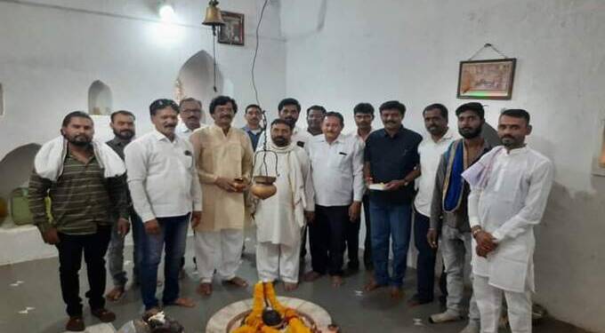 आकोट शहर व तालुक्याच्या वतीने वंचित बहुजन आघाडी चा तिसरा वर्धापन दिन मोठया उत्साहात साजरा