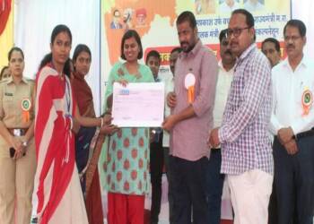 рдкрд╛рд▓рдХрдордВрддреНрд░реА рд░реЛрдЬрдЧрд╛рд░ рдиреЛрдВрджрдгреА рдкрдВрдзрд░рд╡рд╛рдбреНрдпрд╛рдЪрд╛ рд╢реБрднрд╛рд░рдВрдн: рд░реЛрдЬрдЧрд╛рд░рд╛рд╕рд╛рдареА рдкреНрд░рд╢рд┐рдХреНрд╖рдг, рдЕрд░реНрдерд╕рд╣рд╛рдпреНрдп, рддрд╛рдВрддреНрд░рд┐рдХ рдорд╛рд░реНрдЧрджрд░реНрд╢рдирд╛рд╕рд╛рдареА рд╕рд╣рд╛рдпреНрдп рдХрд░рдгрд╛рд░-рдкрд╛рд▓рдХрдордВрддреНрд░реА рдмрдЪреНрдЪреВ рдХрдбреВ