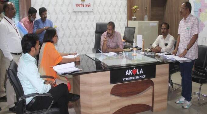 जिल्हा क्रीडा संकूल समिती सभा: गुणवत्तापूर्ण व आधुनिक क्रीडा सुविधा देण्यास प्राधान्य- पालकमंत्री बच्चू कडू