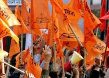 рдореБрдВрдмрдИрдд рд╣рдиреБрдорд╛рди рдЪрд╛рд▓рд┐рд╕рд╛ рдкрдардгрд╛рд╡рд░реВрди рд╕рдВрдШрд░реНрд╖ рдкреЗрдЯрд▓рд╛! рд╢рд┐рд╡рд╕реИрдирд┐рдХ рдЖрдХреНрд░рдордХ, рд░рд╛рдгрд╛рдВрдЪреНрдпрд╛ рдЗрдорд╛рд░рддреАрдд рдШреБрд╕рдгреНрдпрд╛рдЪрд╛ рдкреНрд░рдпрддреНрди