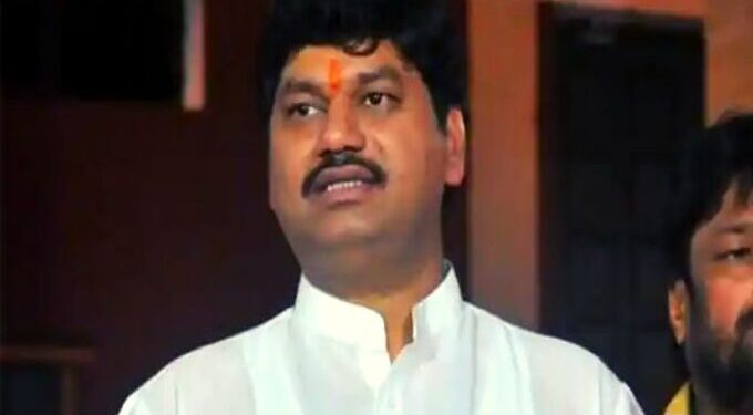 धनंजय-मुंडे