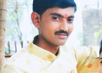 рд╡рд┐рджреНрдпреБрдд рд░реЛрд╣рд┐рддреНрд░рд╛рд╡рд░ рдХрд╛рдо рдХрд░реАрдд рдЕрд╕рддрд╛рдВрдирд╛ реирен рд╡рд░реНрд╖реАрдп рд╡рд┐рдареНрдард▓рд╛рдЪрд╛ рдореГрддреНрдпреВ,рдЬрдмрд╛рдмрджрд╛рд░ рдХреЛрдг