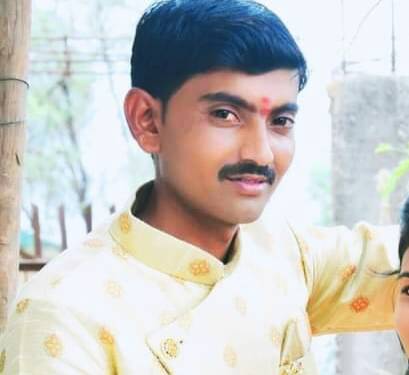 विद्युत रोहित्रावर काम करीत असतांना २७ वर्षीय विठ्ठलाचा मृत्यू,जबाबदार कोण