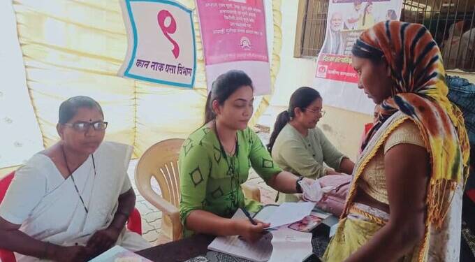 अकोट येथे आरोग्य तपासणी शिबीर; 865 रुग्णांनी घेतला लाभ