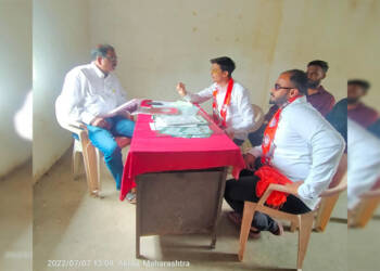 विद्यार्थ्यांना शंभर रुपयाच्या मुद्रांकावर हमीपत्राची सक्ती, मनसे आक्रमक