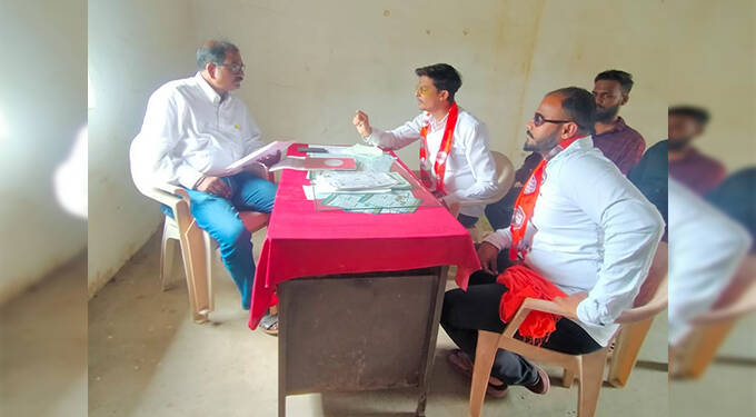 विद्यार्थ्यांना शंभर रुपयाच्या मुद्रांकावर हमीपत्राची सक्ती, मनसे आक्रमक