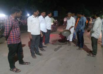 तेल्हारा- जे प्रशासनाने केले नाही ते सामान्य नागरिकांनी लोकवर्गणीतून केले, न प साठी लाजिरवाणी बाब!