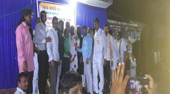 वाडेगाव येथे तंटामुक्त अध्यक्ष व सोसायटीच्या पदाधिकाऱ्यांचा नागरिक सत्कार