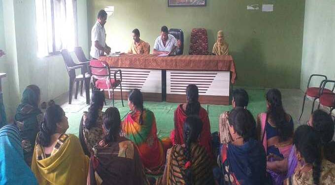 वाडेगाव महिला ग्रामसभेच्या अध्यक्षस्थानी खैरूनीसा शेख चांद