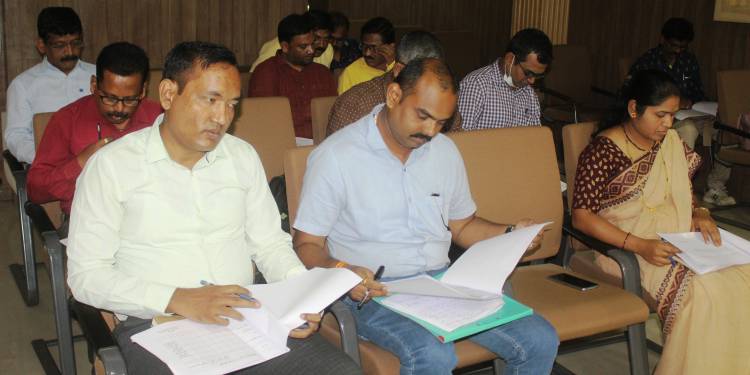 जादूटोना विरोधी कायदा समिती (2)