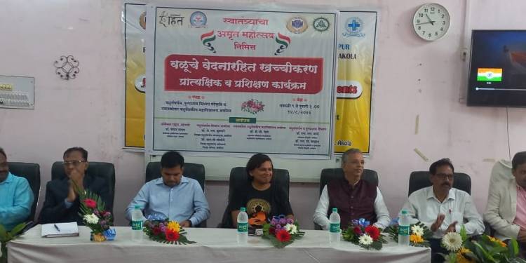 अमृतमहोत्सवी वर्षानिमित्त पशुसंवर्धन विभागातर्फे कार्यशाळा