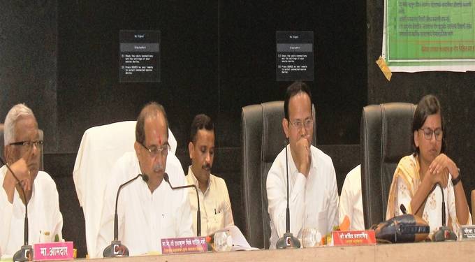 मंत्री राधाकृष्ण विखे पाटील