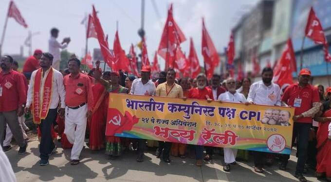 युवकांना धर्म, अंमली पदार्थाच्या नशेत गुरफटून ठेवत मोदिनी देश विकण्याचे काम केले- अमरजीत कौर