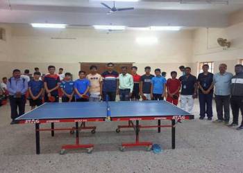 टेबल टेनिस