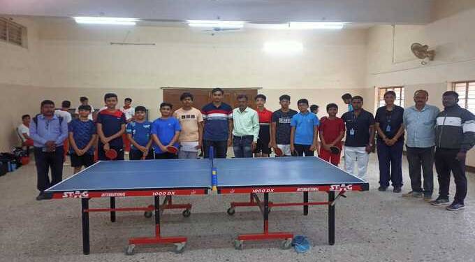 टेबल टेनिस