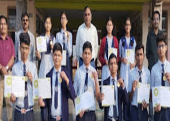 नवोदय विद्यालय यशस्वी विद्यार्थी