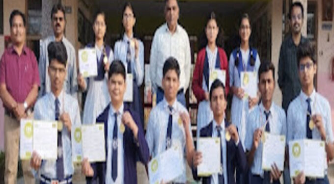 नवोदय विद्यालय यशस्वी विद्यार्थी