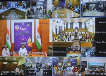 आनंदाचा शिधा वितरण