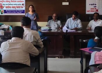 अकोला पंचायत समितीत आरोग्य तपासणी शिबीर