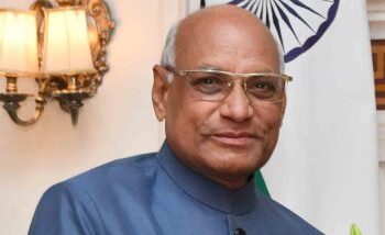 राज्यपाल रमेश बैस यांचे आगमन व स्वागत