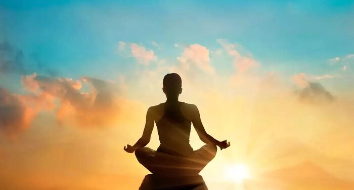 योग दिन विशेष : योगसाधना आणि मानवी जीवन