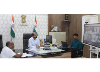 अकोला जिल्हाधिकारीपदी अजित कुंभार रूजू