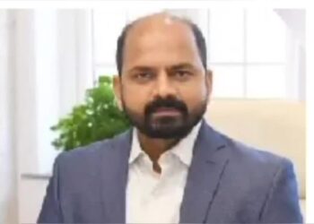 जिल्हाधिकारी अजित कुंभार यांचा पत्रकार बांधवांशी संवाद