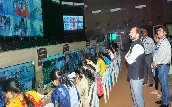 मतदारसंघात 50 टक्के मतदान केंद्रांवर वेब कास्टिंग