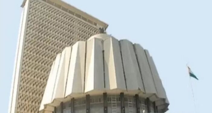 विधानसभा निवडणूकीच्या अनुषंगाने विविध कर्मचाऱ्यांना प्रशिक्षण