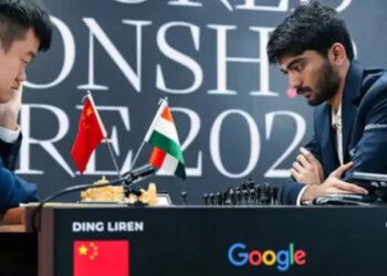 ब्रेकिंग न्यूज: भारताचा आव्हानवीर डी. गुकेश बुद्धिबळ अजिंक्यपदाच्या शिखरावर