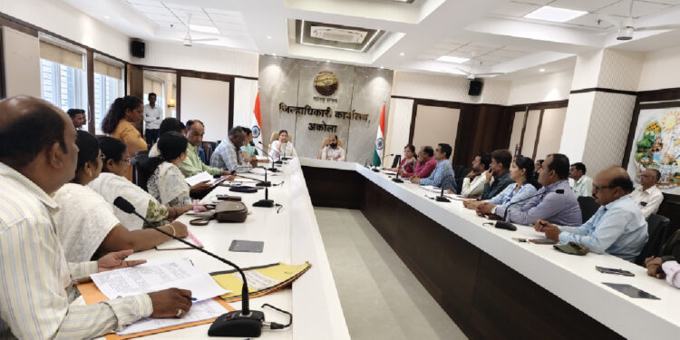 बालविवाह प्रतिबंधासाठी स्वातंत्र्यदिनी ग्रामसभेत ठराव घ्यावा – जिल्हाधिकारी अजित कुंभार