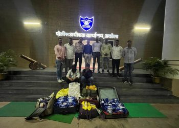 गुटका माफियांच्या “ऑपरेशन प्रहार” अंतर्गत स्थानिक गुन्हे शाखेने आवळल्या मुसक्या