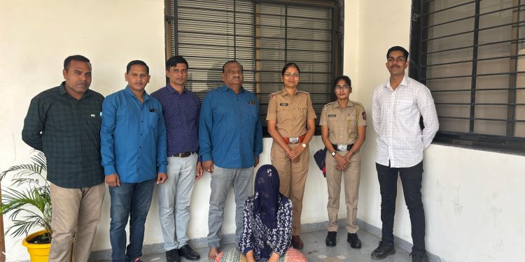 आर्थिक फसवणूक गुन्हयामधील आरोपीला इंदौर मध्य प्रदेश येथून अटक